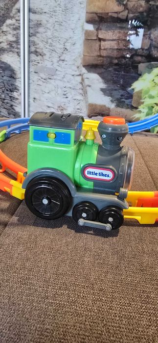 Ciuchcia Little Tikes, Tumble Train, Pociąg jeżdżący w pętli