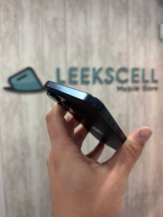 IPHONE 15 PRO MAX - 512GB - 24 meses de garantia