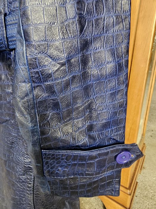 Trench coat em pele genuina