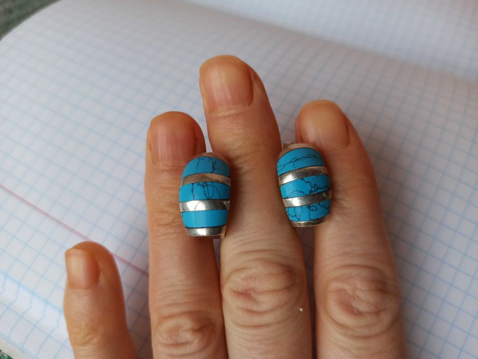 Серебряные серьги с бирюзой