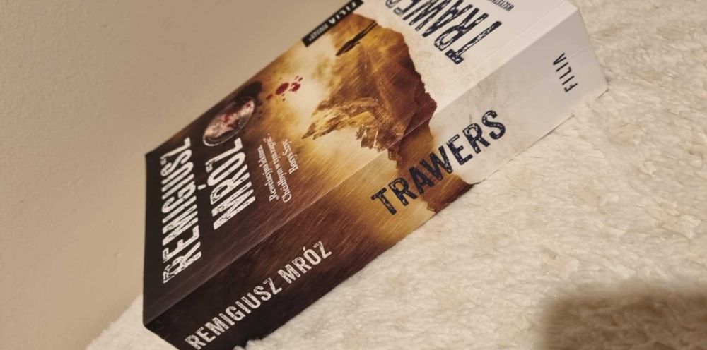Trawers. Komisarz Forst Remigiusz Mróz