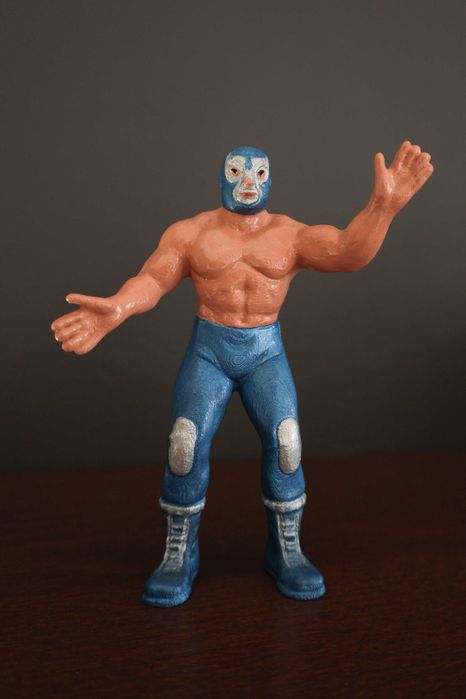 Figurka Blue Demon meksykański luchador, 3D print, ręcznie malowana