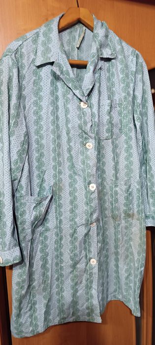 Продается спецодежда. Халаты