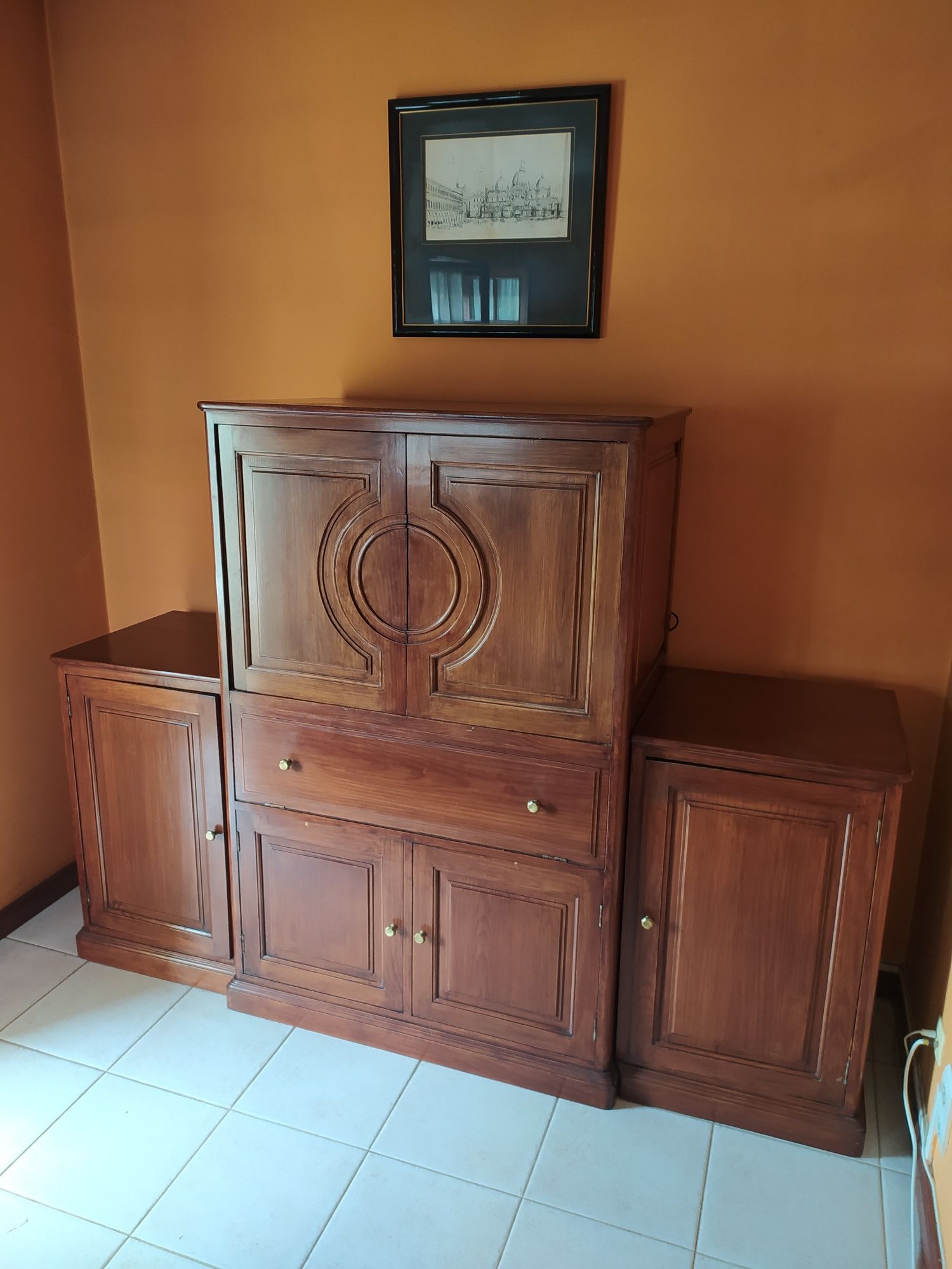 Móvel sala em madeira