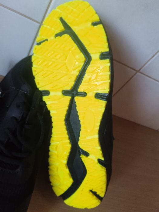 Nowe buty sportowe męskie Walker rozmiar 42 długość wkładki 28 cm