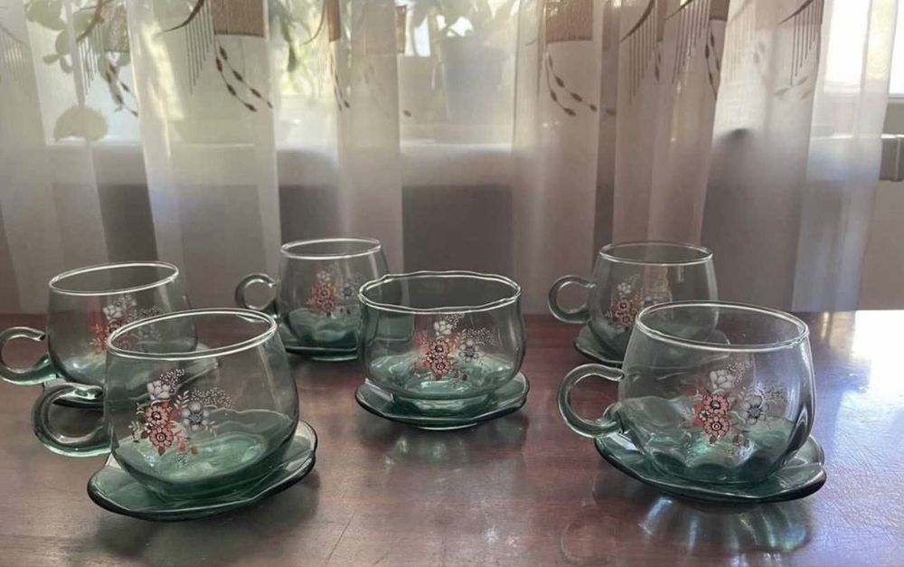 Чашки тарелки набор посуда стекло