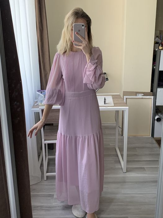 Ніжна міді сукня