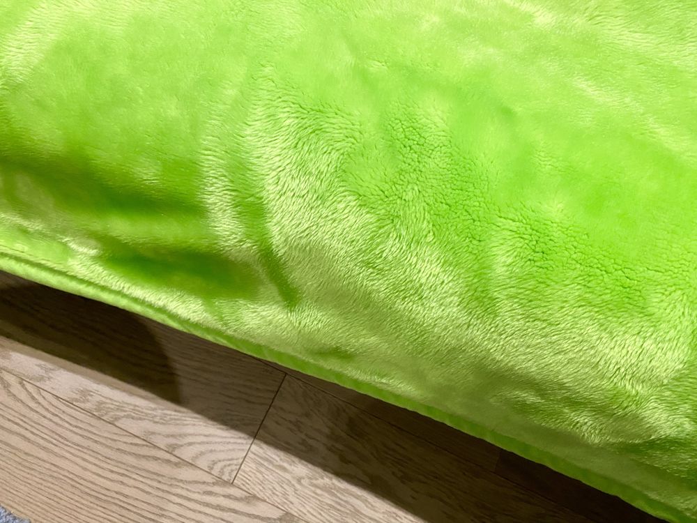 Koc narzuta kapa pluszowa zielona lub niebieska IKEA stan bdb 150x220