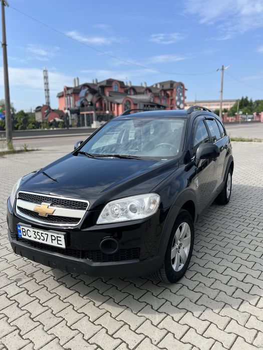 Продам авто Chevrolet Captiva 2008 2.4 бензин