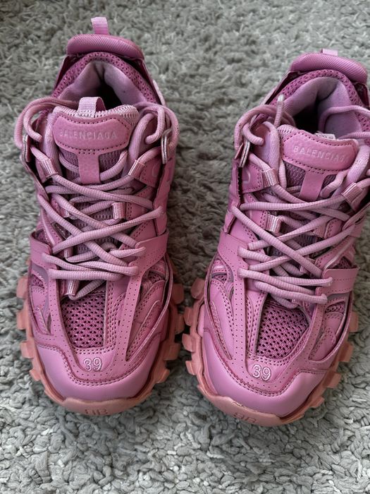 Balenciaga  39 розмір по устілці 26