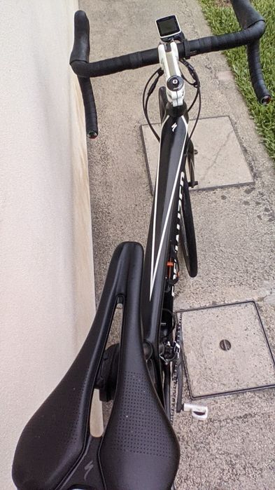 SPECIALIZED Tarmac – Bicicleta de Estrada com Travões de Disco