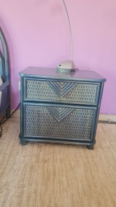 Meble do sypiani - Łóżko podwójne regulowanym stelażem  niebieskie, sz