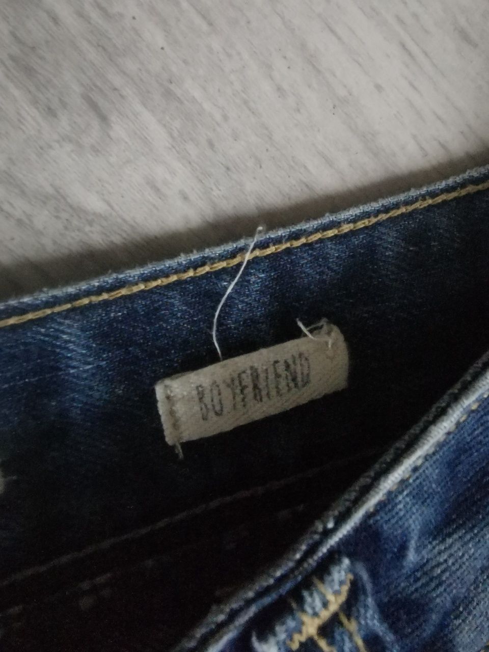 Spodnie dżinsowe Reserved boyfriend