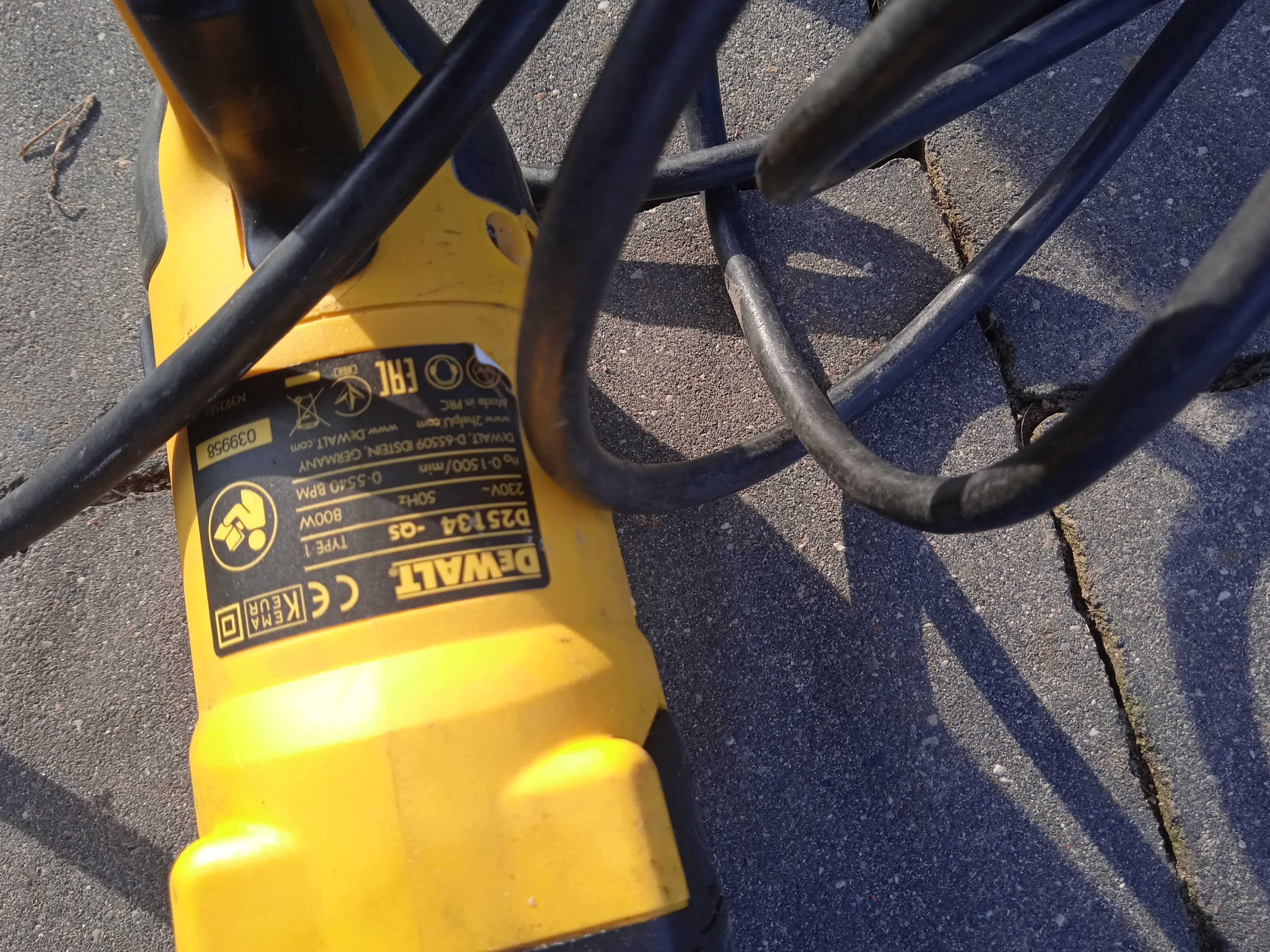 DeWalt wiertarka udarowa 800 Wat odbiór osobisty