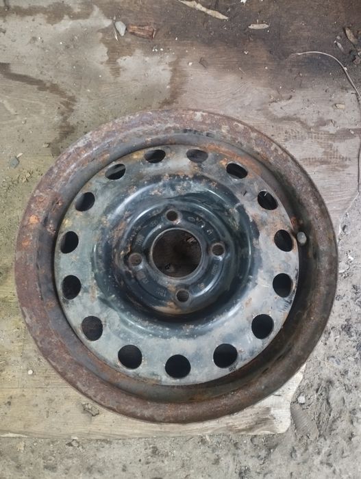 Продам диски на 15