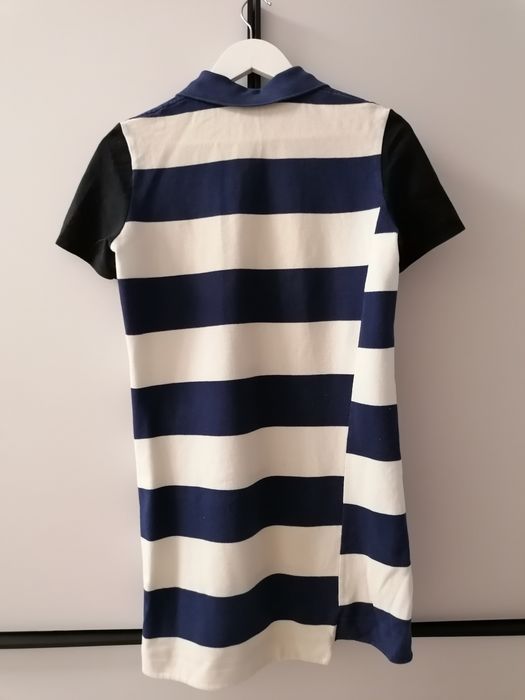 Плаття в полоску