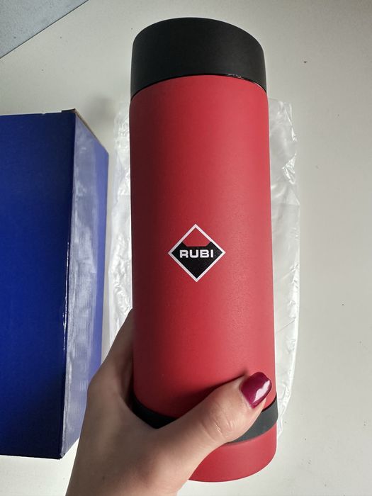 Nowy kubek termiczny Rubi