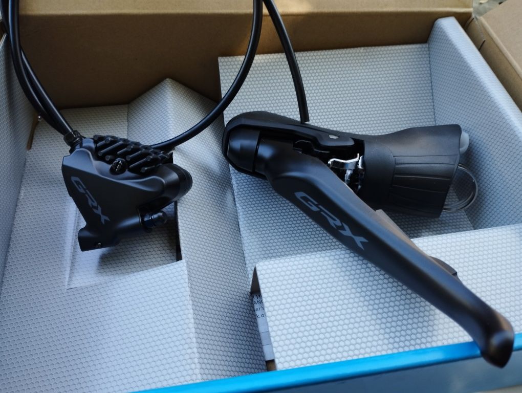 Klamkomanetka z hamulcem szosa/gravel tył Shimano Grx600 11rz 1700mm