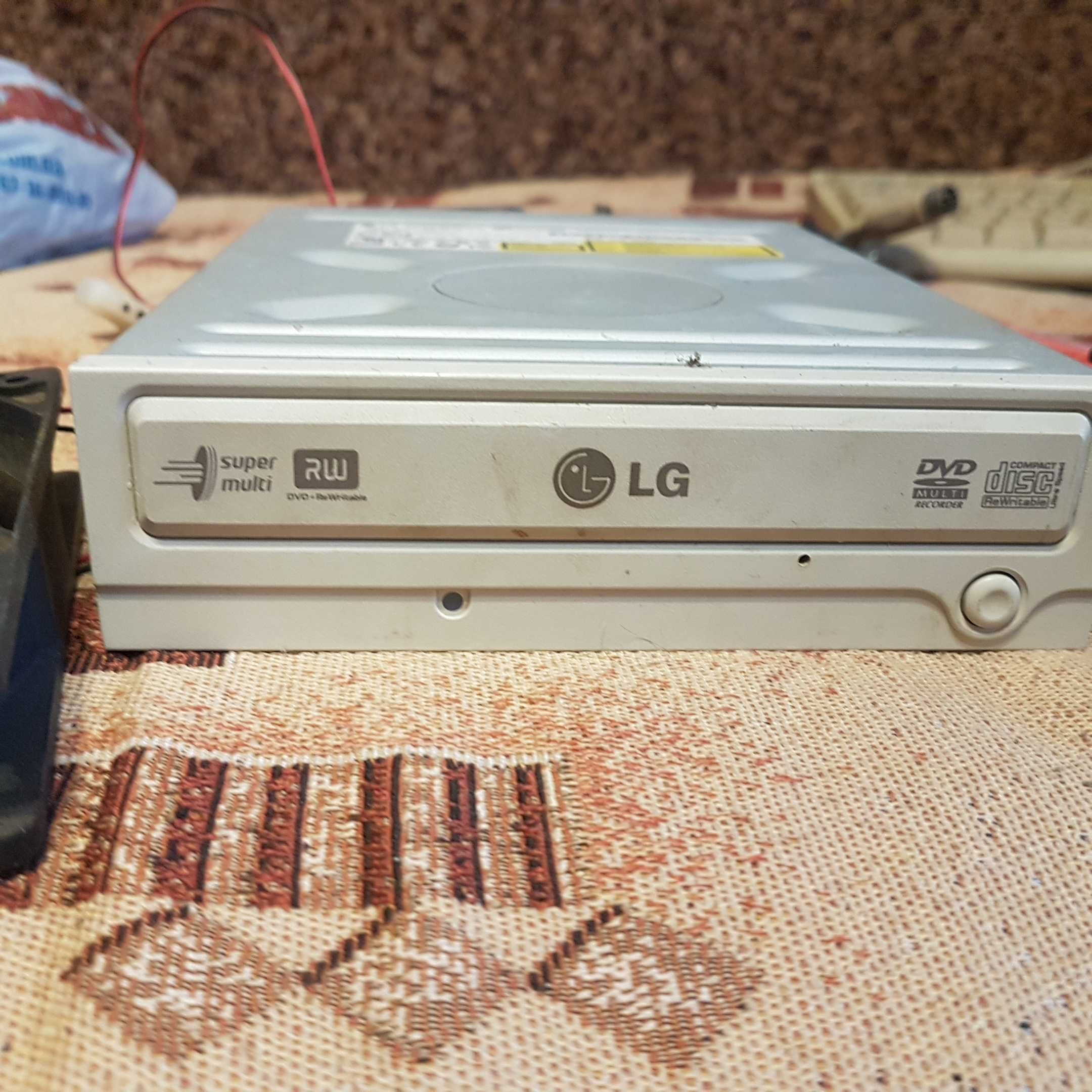 Продам жесткий диск 40ГБ, ТВ тюнеры охлажд. процессора, др.