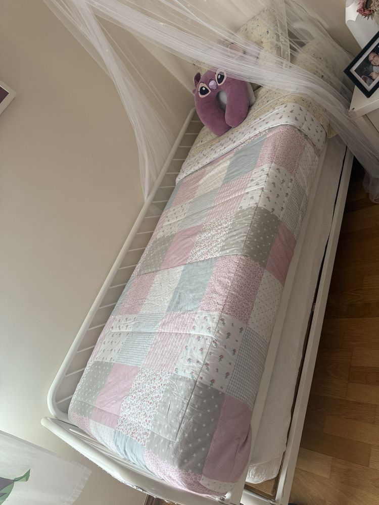 Cama(s) de solteiro