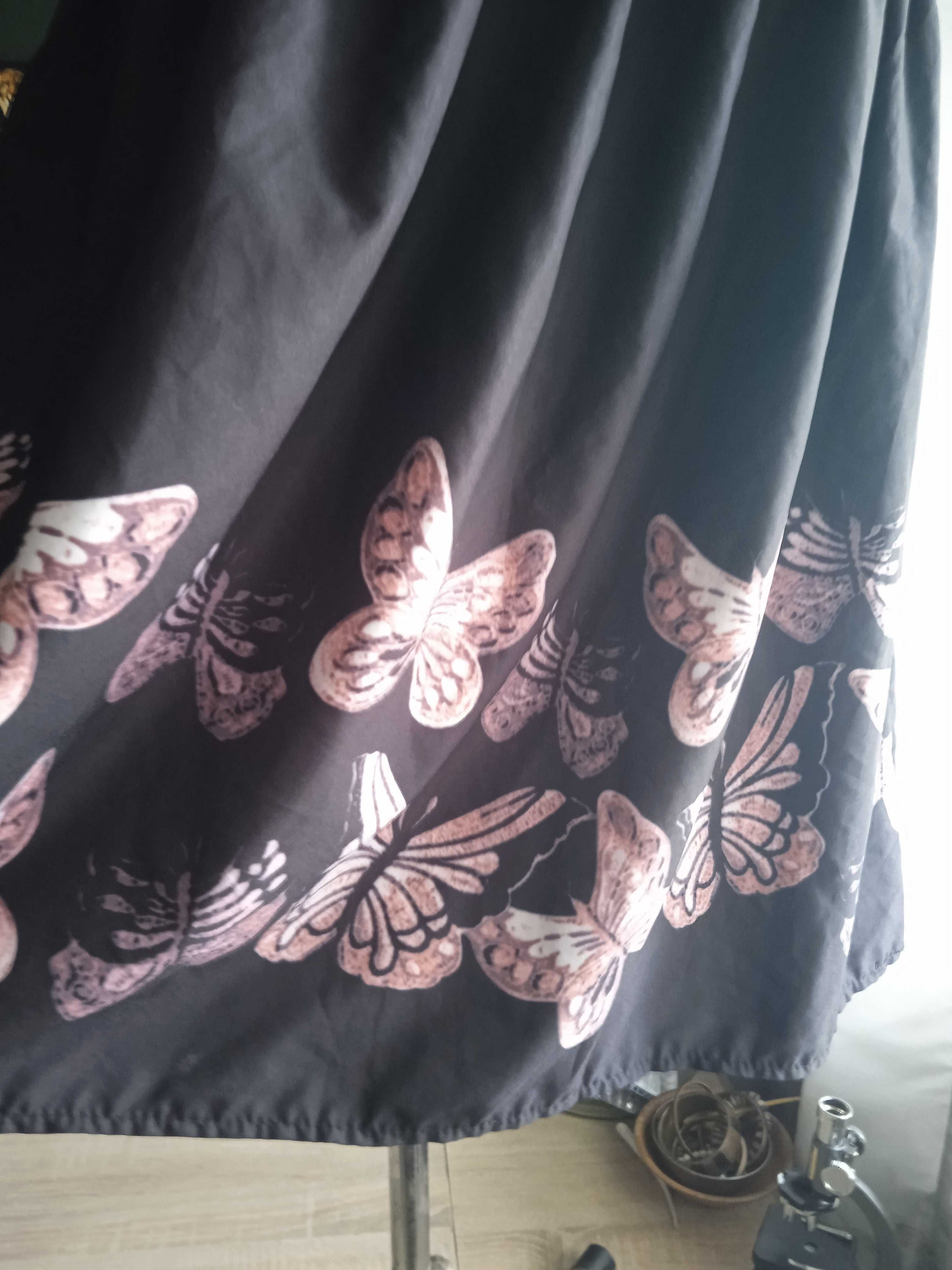 Letnia sukienka w motyle