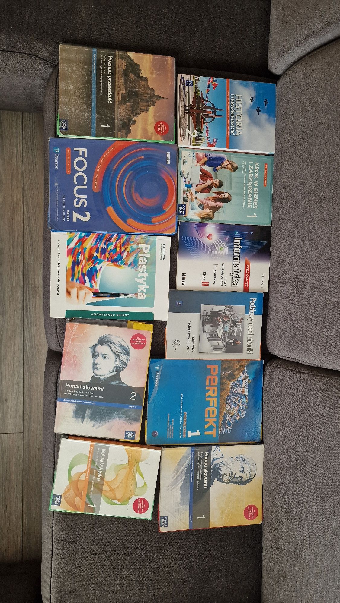 Książki do Technikum klasa 2