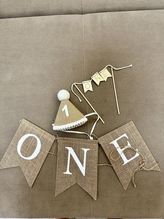 Святкова атрибутика на рочок