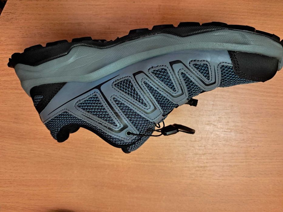 Мужские кроссовки Salomon Gore-Tex  оригинал размер 42