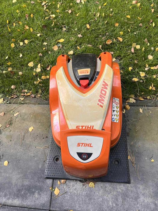Robot koszący STIHL IMOW RMI 422.2 P