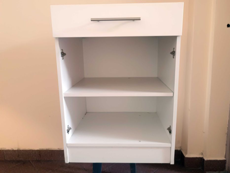 Szafka kuchenna / magazynowa podblatowa, biała 60 x 82,5 x 49,5