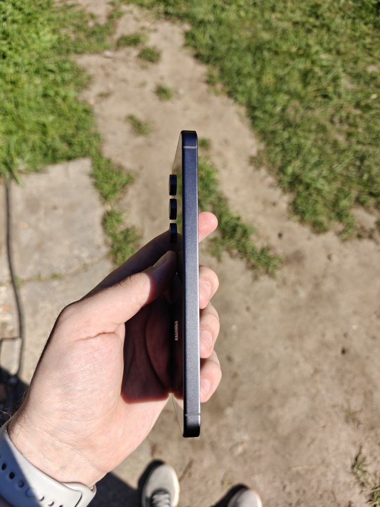 Samsung Galaxy S24FE 8/256 neverlock