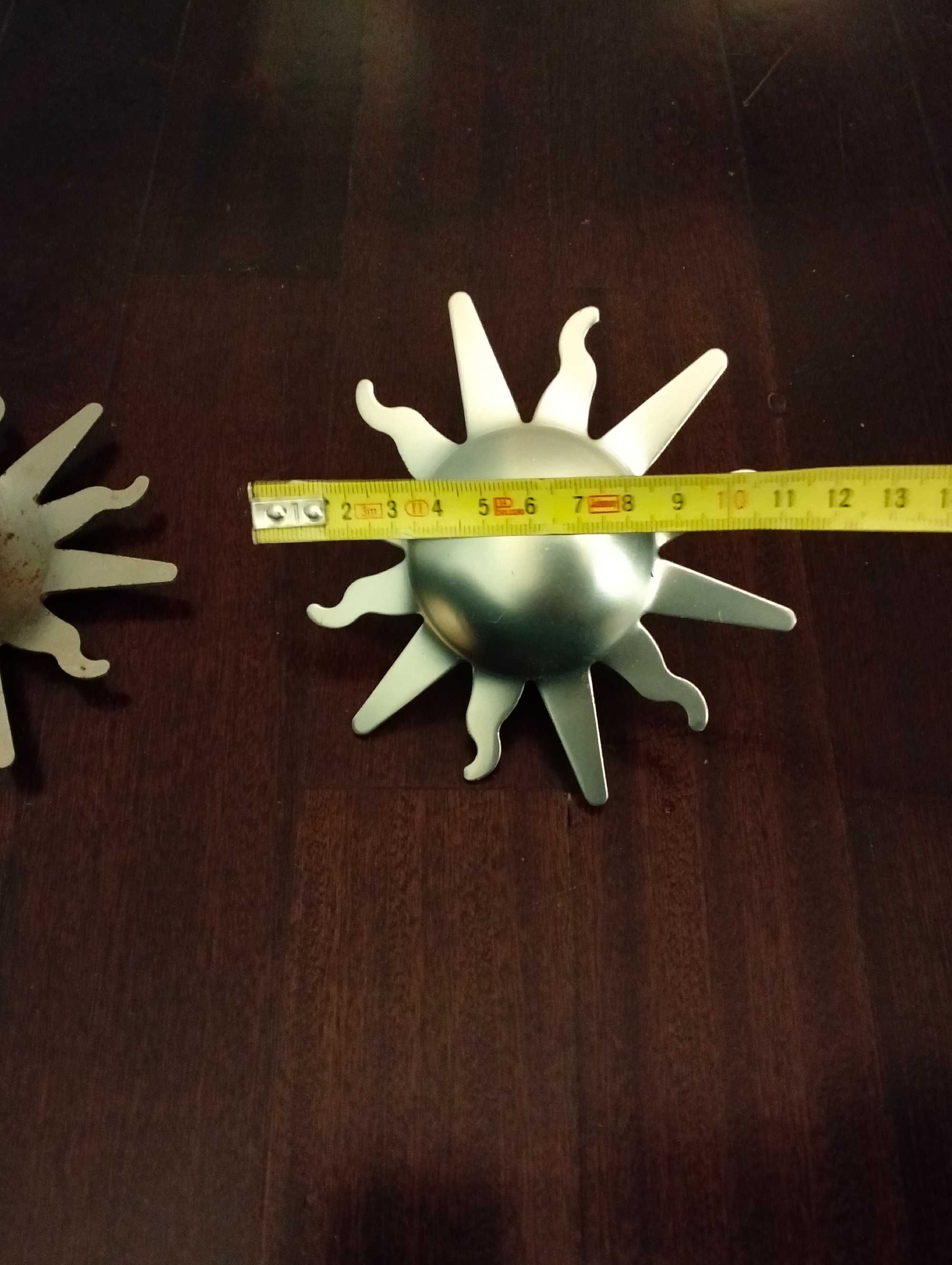 3 Varões prateados para cortinados.