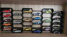 Stojak podstawka hot wheels