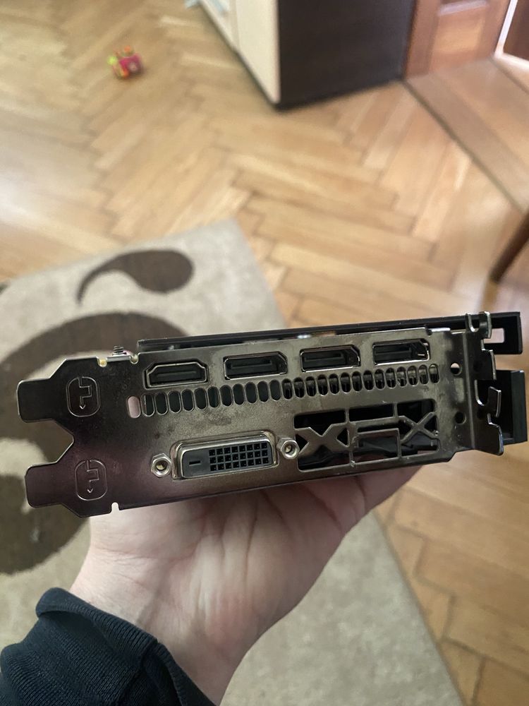 Відеокарта RX580 XFX