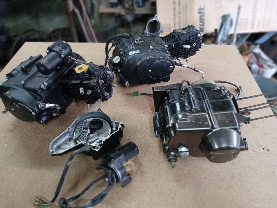 3 Motores de pit bike 50 cc.