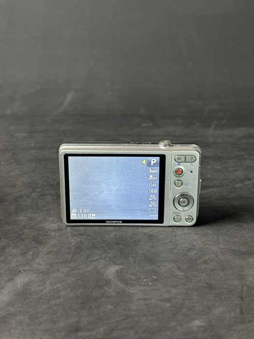 Цифровий фотоапарат Olympus VG-130