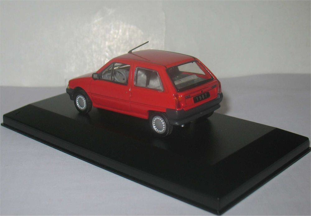 Citroen AX 10E - 1987 (Escala 1/43)