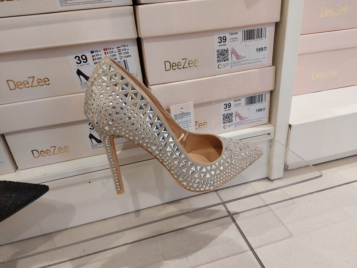 Szpilki Deezee CCC