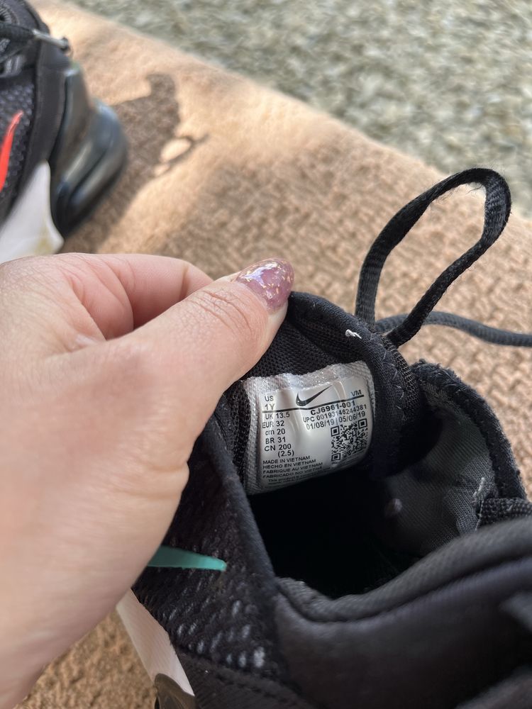 Кросівки nike air max 270 32р