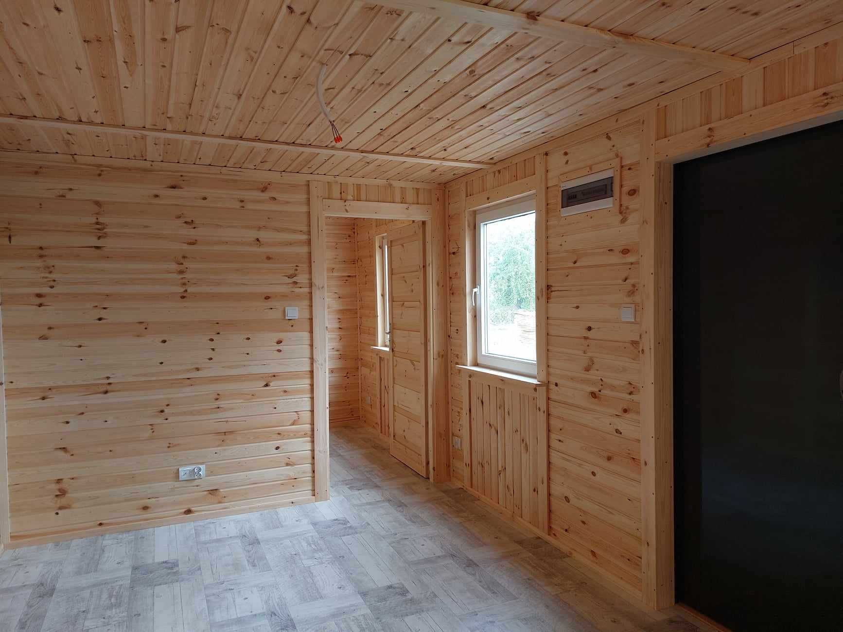 Domek modułowy drewniany holenderski mobilny