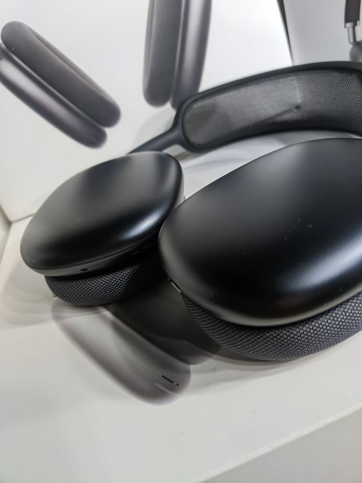 Навушники AirPods Max Midnight від Ployka