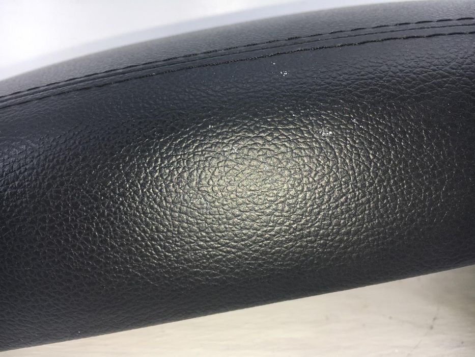 Підлокітник KIA CARENS 2012-2019 84660A4000WK