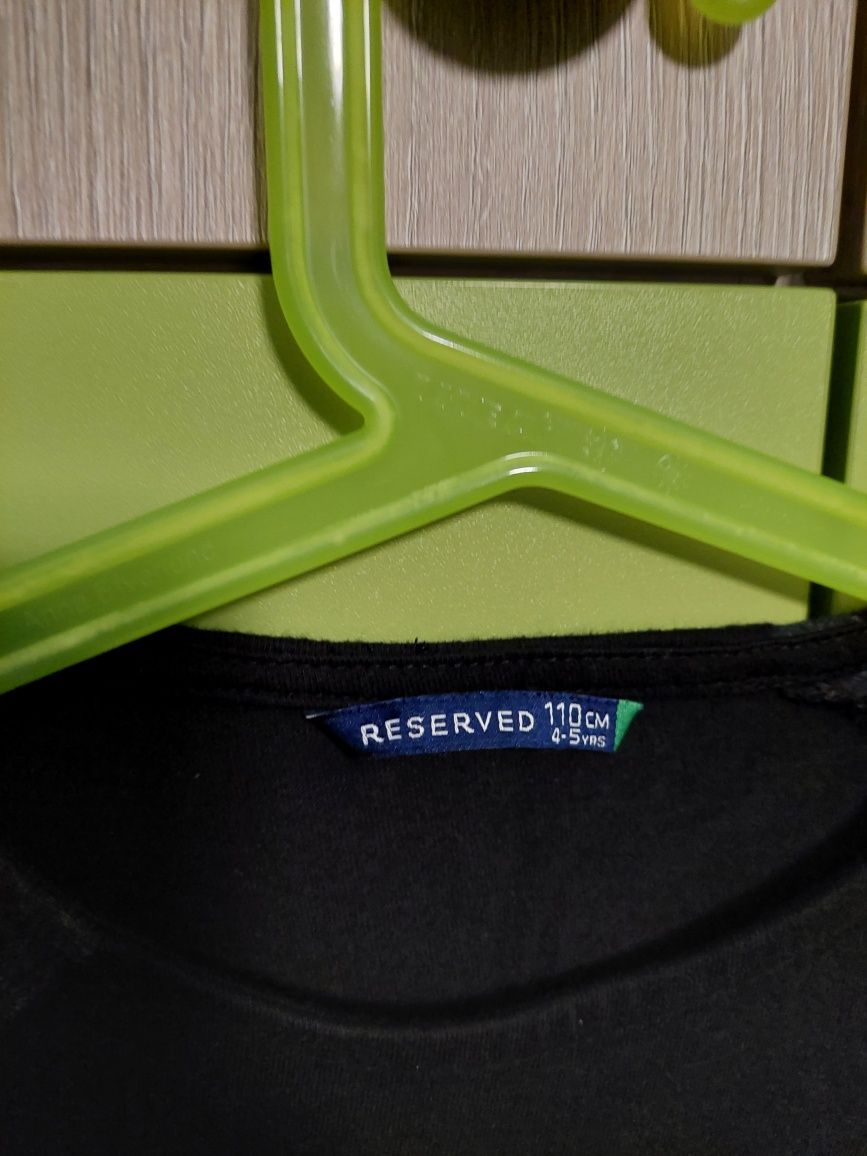 Nowy sweterek bez metki  firmy Reserved 110 cm