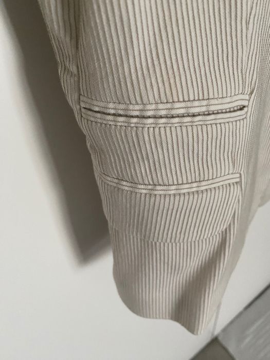 Blazer Zara com risca Tam. S