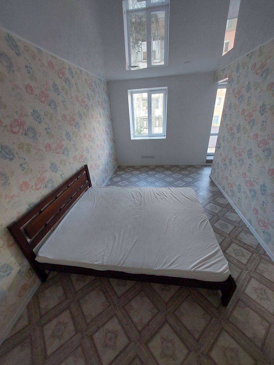 Продаю 2 кімнатну квартиру Ліски