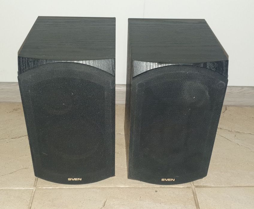 Компьютерные колонки Sven корпуса.