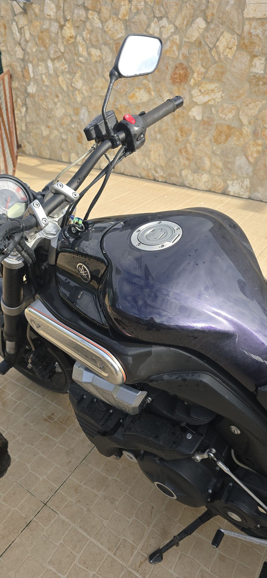 MT01 com 43000km