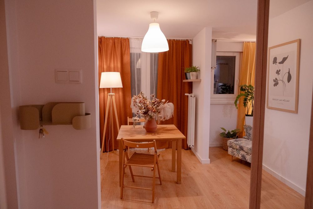 Ciepłe i jasne 2 pokoje | 36 m² | ul. Ciesielska | czynsz w cenie