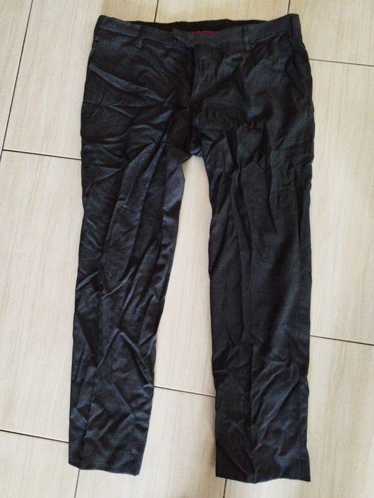 Spodnie materiałowe grafitowe Tessuto