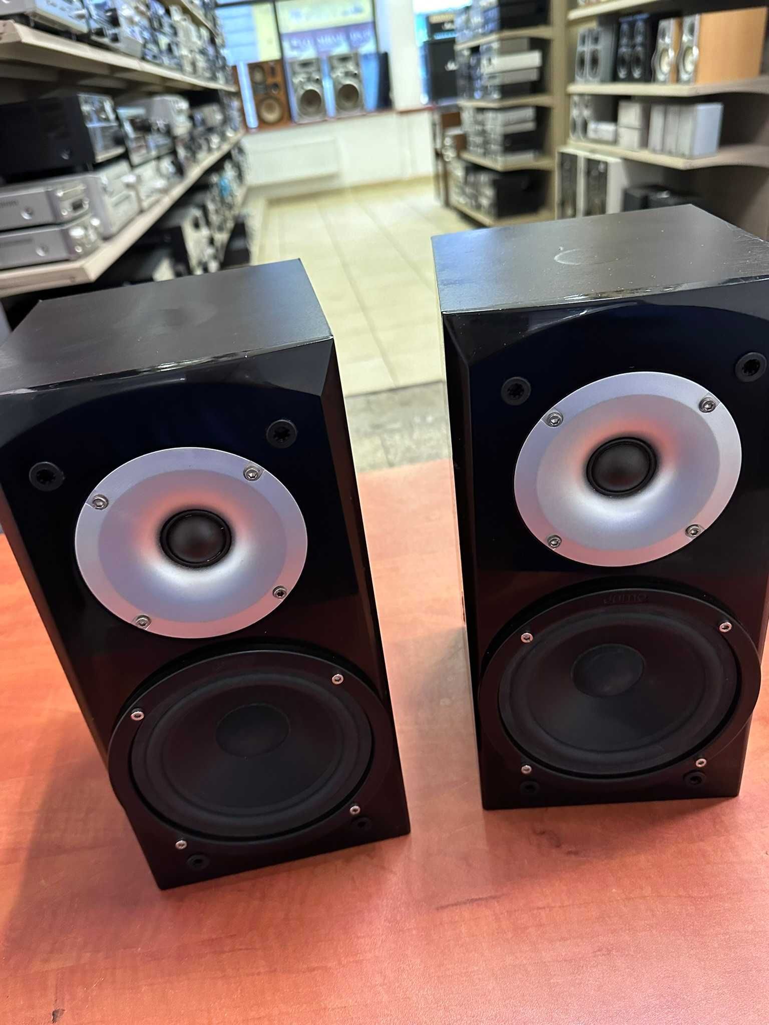 Kolumny stereo Jamo